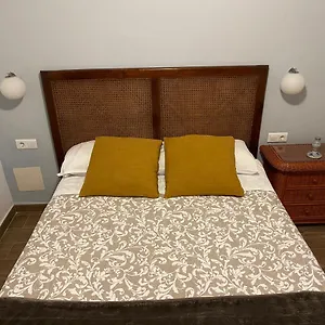 Acogedora Con Entrada Independiente. Apartamento